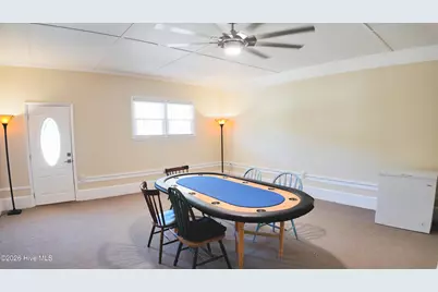 1013 Lakeview Drive, Clinton, NC 28328 - Photo 5