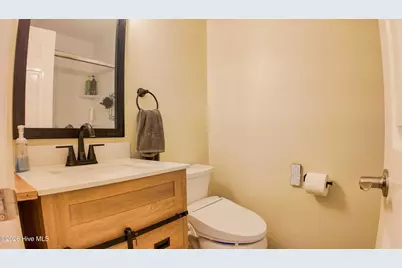 1013 Lakeview Drive, Clinton, NC 28328 - Photo 23