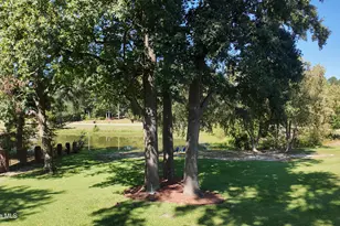 1013 Lakeview Dr, Clinton, NC 28328 - Photo 37