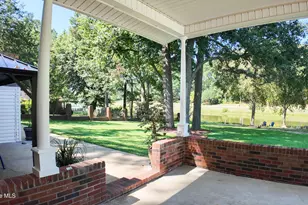 1013 Lakeview Dr, Clinton, NC 28328 - Photo 41