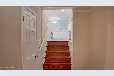 1013 Lakeview Drive, Clinton, NC 28328 - Photo 9