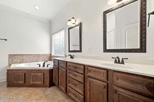 2008 Leighton Dr, Greenville, NC 27834 - Photo 13