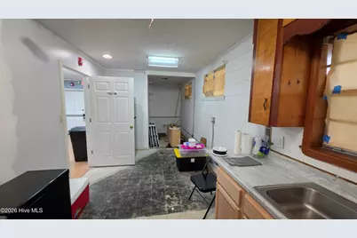 426 S Lee Street, Whiteville, NC 28472 - Photo 15