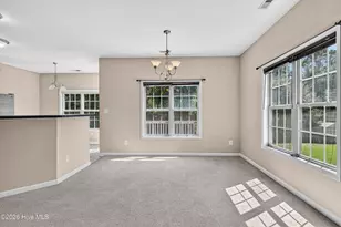 405 Peppermint Dr, Hubert, NC 28539 - Photo 9