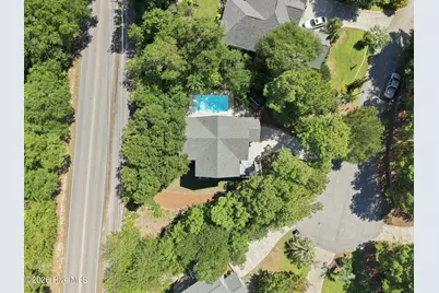 9808 Outrigger Court, Emerald Isle, NC 28594 - Photo 13