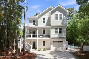 9808 Outrigger Ct, Emerald Isle, NC 28594 - Photo 1