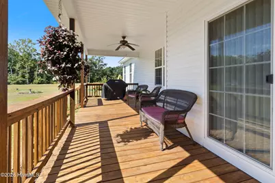 16 Craven Drive, Lumberton, NC 28358 - Photo 13