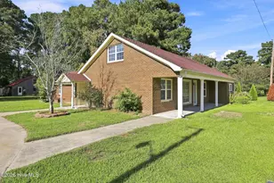 104 Horseshoe Rd, South Mills, NC 27976 - Photo 9