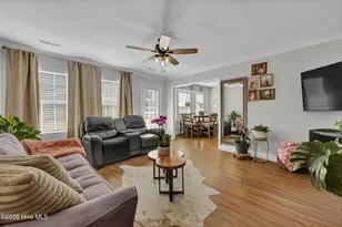 3208 Paramount Way, Wilmington, NC 28405 - Photo 9