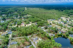 1053 Springdale Rd, Southport, NC 28461 - Photo 31