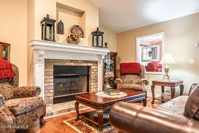 19 Highland Drive, Whispering Pines, NC 28327 - Photo 7