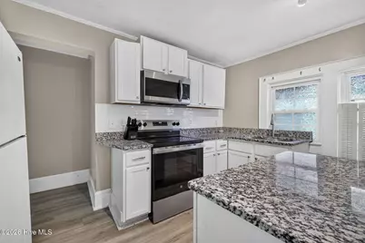 1822 Waddell Street, Wilmington, NC 28401 - Photo 9