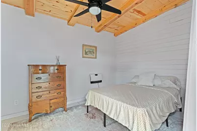 318 NE 58th Street, Oak Island, NC 28465 - Photo 37