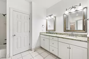 1103 Devonshire Dr, Trent Woods, NC 28562 - Photo 15