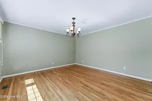203 Brookview Dr, Jacksonville, NC 28540 - Photo 7