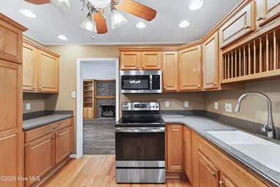 203 Brookview Drive, Jacksonville, NC 28540 - Photo 25