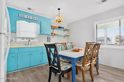 241 Brunswick Avenue W, Holden Beach, NC 28462 - Photo 7