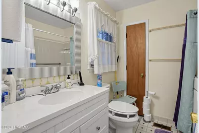 12621 Holly Lane, Laurinburg, NC 28352 - Photo 17