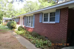 502 Lafayette St, Clinton, NC 28328 - Photo 3