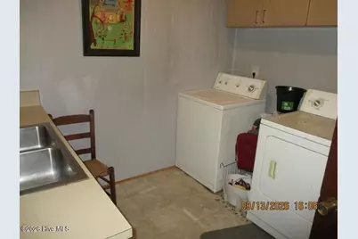 502 Lafayette Street, Clinton, NC 28328 - Photo 13