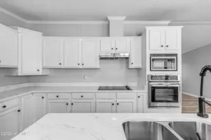 108 Wildcat Ct, Richlands, NC 28574 - Photo 7