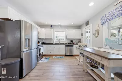 3111 Arendell Street, Morehead City, NC 28557 - Photo 11