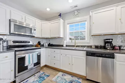 3111 Arendell Street, Morehead City, NC 28557 - Photo 13