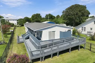 238 Lucille Lewis Dr, Marshallberg, NC 28553 - Photo 3
