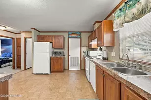 238 Lucille Lewis Dr, Marshallberg, NC 28553 - Photo 11