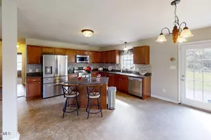 209 Scout Ln, Chinquapin, NC 28521 - Photo 9