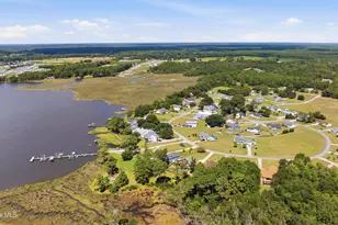 129 Deepwater Dr, Stella, NC 28582 - Photo 9