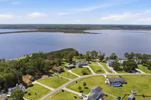 129 Deepwater Dr, Stella, NC 28582 - Photo 17