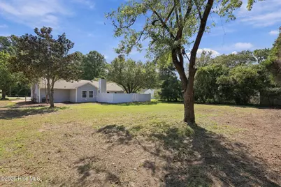 4511 Rivershore Drive, New Bern, NC 28560 - Photo 5