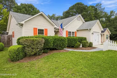 643 Lanvale Hills Circle, Leland, NC 28451 - Photo 3