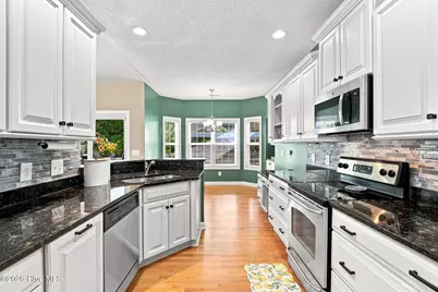 30 Lake View Drive E, Pinehurst, NC 28374 - Photo 27