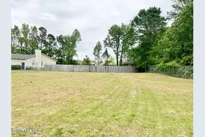 110 Littleleaf Court, Jacksonville, NC 28540 - Photo 7