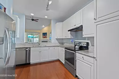 233 Racine Drive #Unit 33, Wilmington, NC 28403 - Photo 11