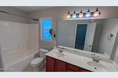 4011 W. T. Whitehead Drive, Jacksonville, NC 28546 - Photo 11