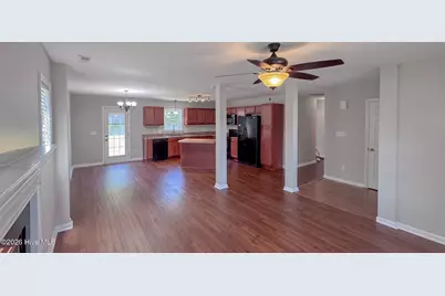 4011 W. T. Whitehead Drive, Jacksonville, NC 28546 - Photo 5