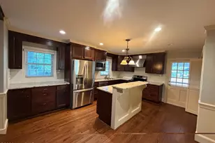 100 Churchside Dr, Greenville, NC 27858 - Photo 9
