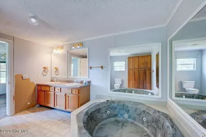 102 Gloria Court, Vanceboro, NC 28586 - Photo 23