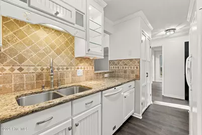814 River Hill Drive, Greenville, NC 27858 - Photo 13