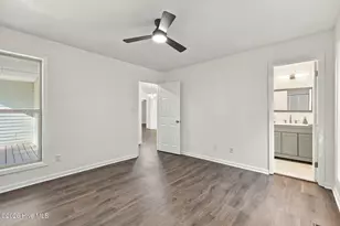 814 River Hill Dr, Greenville, NC 27858 - Photo 15
