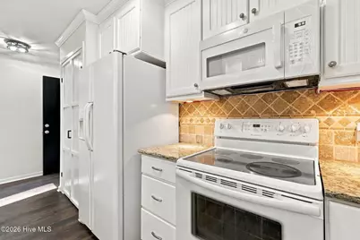 814 River Hill Drive, Greenville, NC 27858 - Photo 11