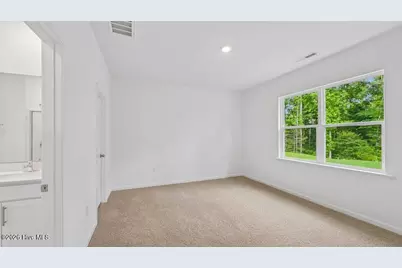 421 Conifer Street, Sanford, NC 27332 - Photo 9