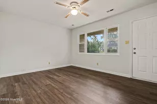 105 Lakehurst Dr, Dudley, NC 28333 - Photo 3