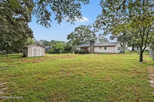 105 Lakehurst Dr, Dudley, NC 28333 - Photo 15