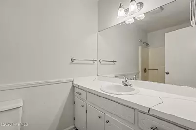 105 Lake Hurst Drive, Dudley, NC 28333 - Photo 11