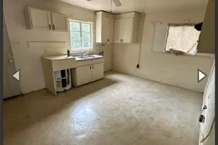 704 E Washington Ave, Kinston, NC 28501 - Photo 3