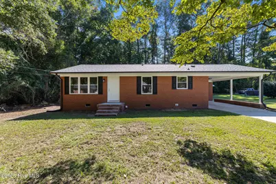 315 Hines Street, Snow Hill, NC 28580 - Photo 1